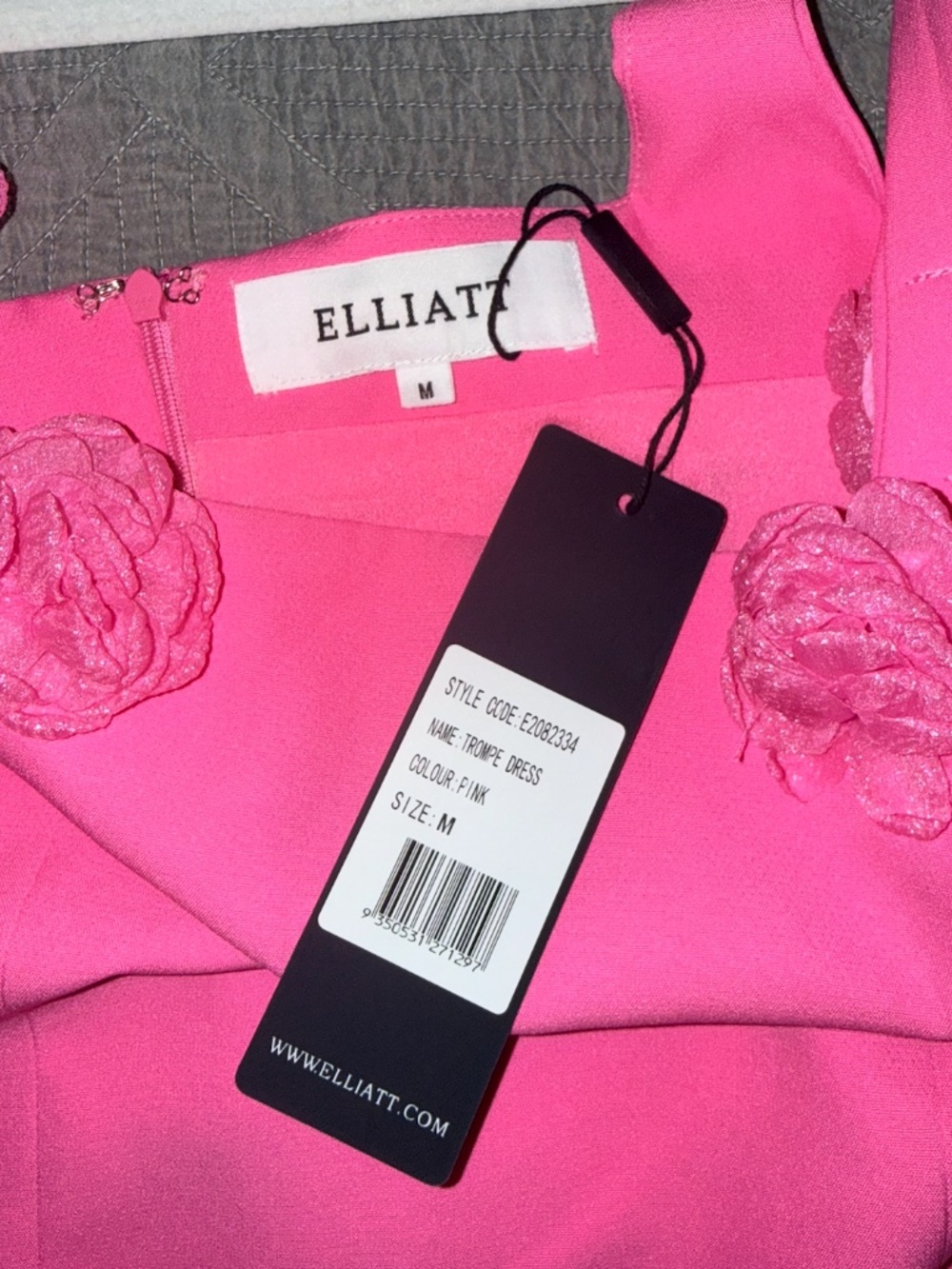 ELLIATT Trompe Dress in Pink Floral Applique Mini - New With Tags NWT - Picture 4 of 4